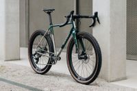 Fast gravel bike