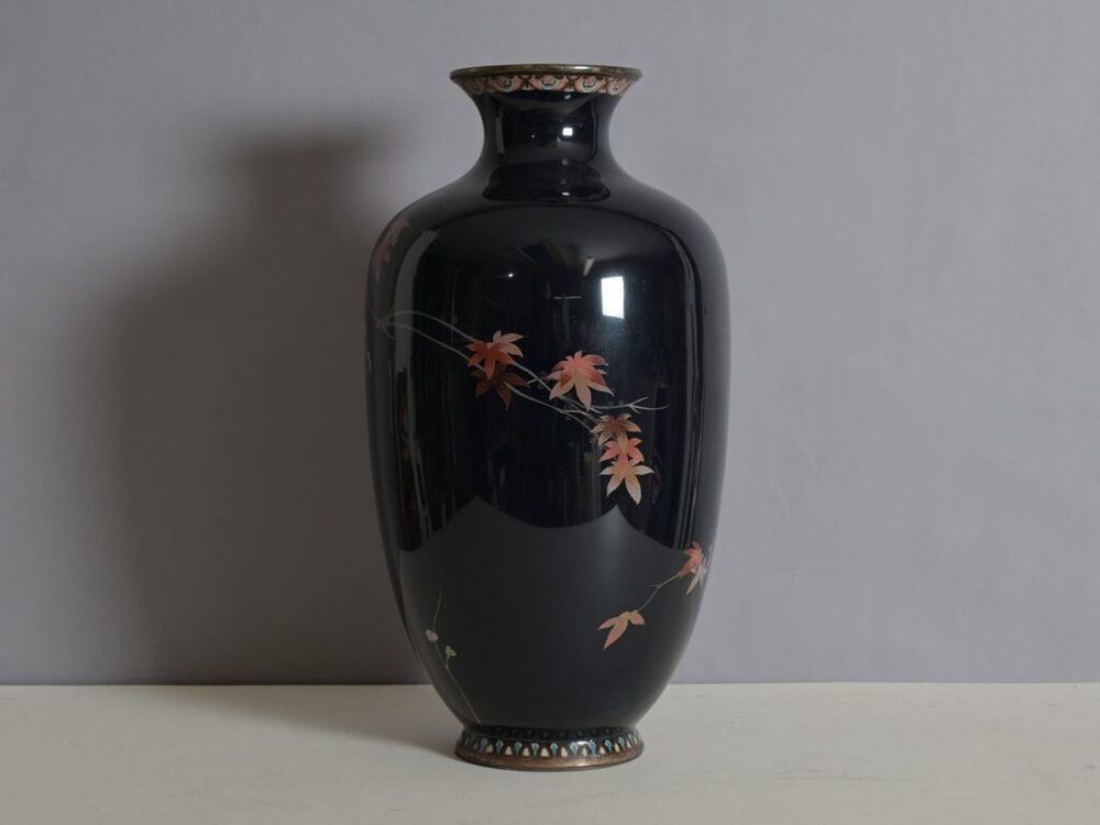 Email cloisonné Vase, Japan 3